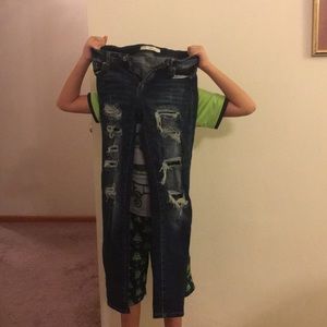 KanCan distressed skinny jeans